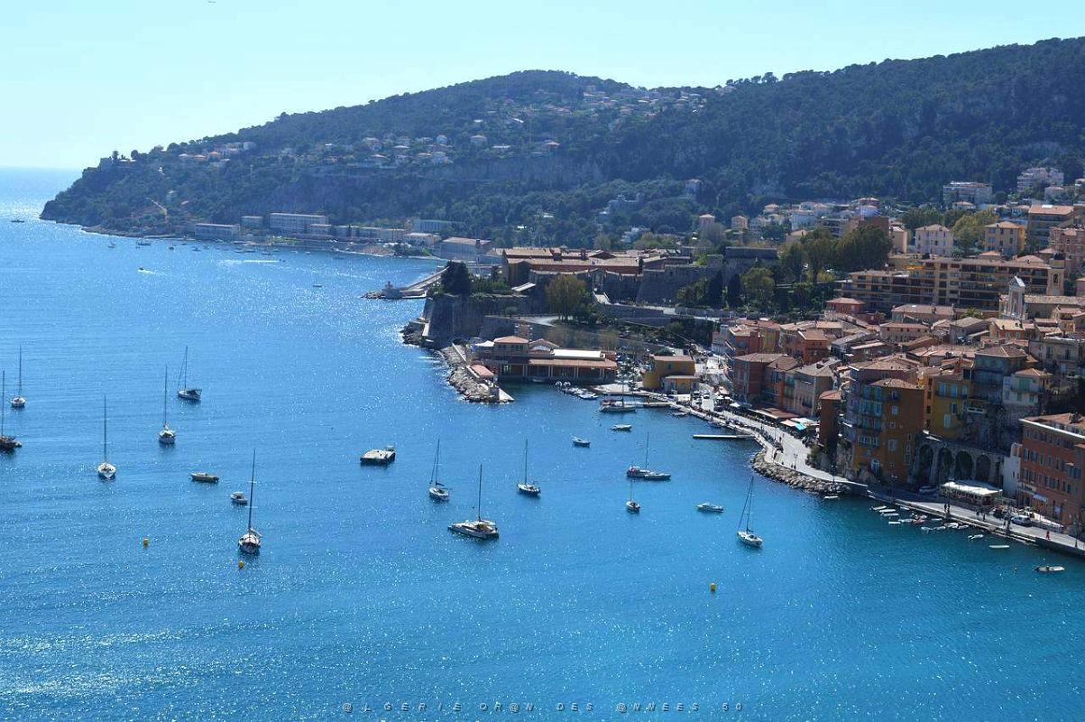 013- Villefranche-sur-mer vu de St-Jean-Cap-Ferrat.JPG